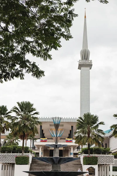 Minareto Che Sovrasta Moschea Nazionale Masjid Negara Kuala Lumpur Malesia — Foto Stock