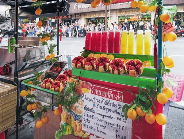 Bangkok Thailand March 2018 Fresh Cold Drink Fresh Pomegranate Orange — Stock Photo, Image