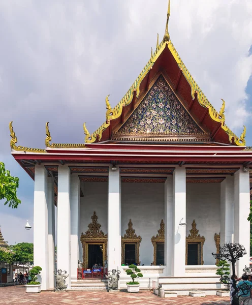 Bangkok Thailand February 2018 Tourists Visit Enjoy Classical Thai Architecture — Stock Photo, Image