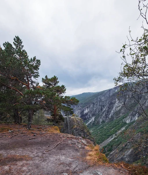 Cascada de Voringsfossen en el condado de Nordland, Noruega — Foto de Stock