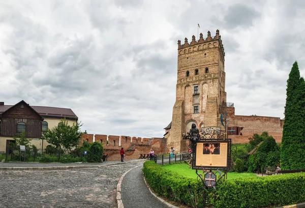 Puerta principal del Castillo de Lutsk en Ucrania — Foto de Stock