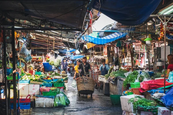 タイのバンコクのストリートマーケットは — ストック写真