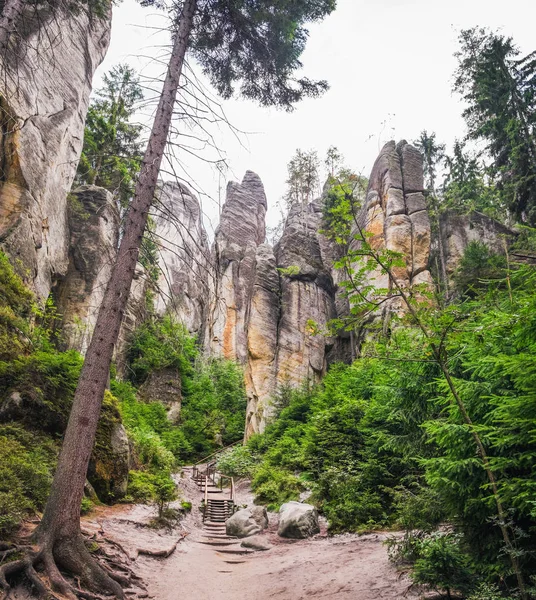 Parque Nacional de Adrspach en República Checa, Europa — Foto de Stock
