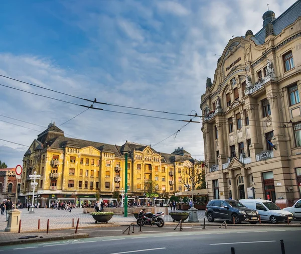 Timisoara Rumunia Września 2017 Ludzie Cieszą Się Ciepłą Jesienną Nocą — Zdjęcie stockowe