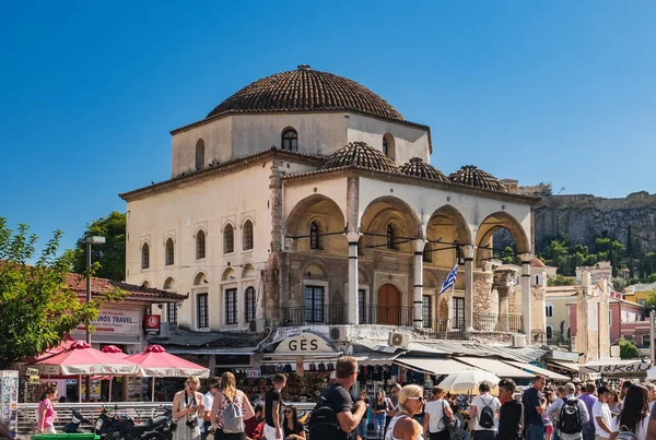 Atenas Grecia Septiembre 2017 Personas Turistas Caminando Por Monastiraki Plaza — Foto de Stock