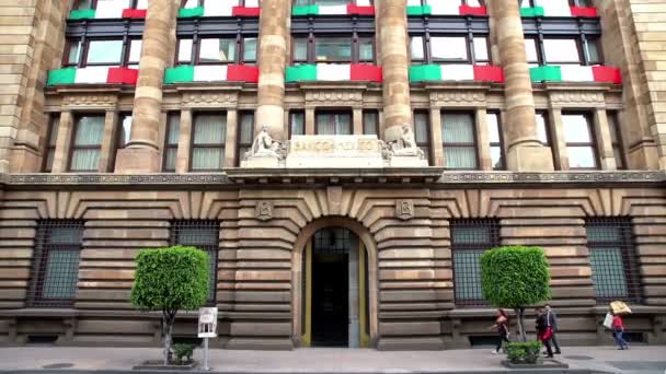 Vista del edificio del Banco Central de México TAKE 1 — Vídeo de stock