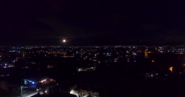 Vista Aérea Nocturna Ciudad Número Infinito Luces Iluminan Noche Distancia — Vídeo de stock