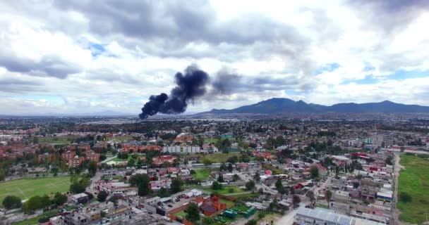 Tultitlan 멕시코입니다 2018 영역에서 공장을 화재의 파노라마 거리에는 — 비디오