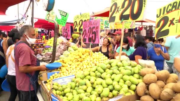 Ciudad México Mex Julio 2020 Algunas Personas Compran Frutas Verduras — Vídeo de stock