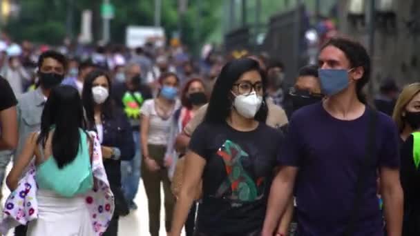 Mexico City Σεπτέμβριος 2020 Πολλοί Άνθρωποι Που Φορούν Μάσκες Προσώπου Βίντεο Αρχείου
