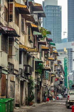 Kuala Lumpur, Malezya - 7 Mart 2019: Kalabalık evler aşağı