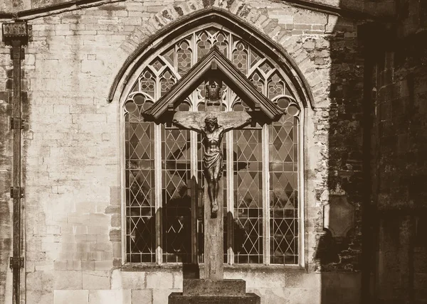 Croix Hors Église Sepia Tone Faible Profondeur Champ — Photo