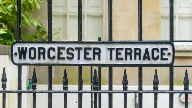 Worcester Teras sokak adı, eski İngiliz tarzı sokak adı, sığ derinlik-in tarla