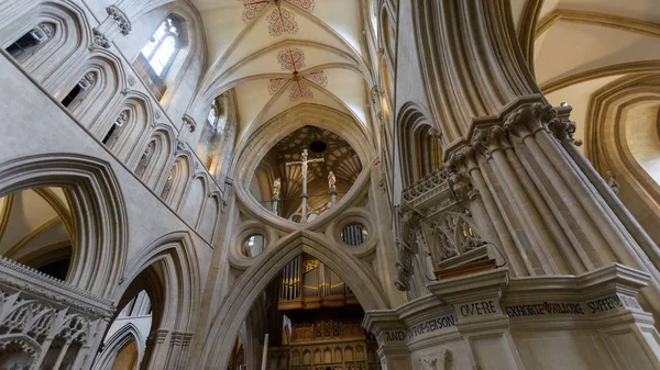 Wells Inglaterra Junio 2018 Interior Catedral Wells Vista Panorámica Scissor —  Fotos de Stock