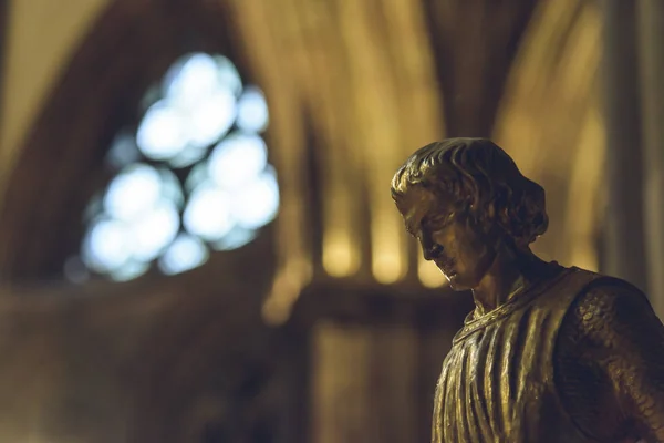 リッチ フィールド イギリス 2018 インテリア リッチ フィールド大聖堂 セント ジョージの像をクローズ アップ — ストック写真