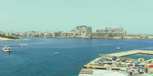 Veduta di Sliema da La Valletta Malta — Foto Stock
