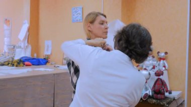 Model Atölyesi, yeni kıyafetlere Tasarımcısı