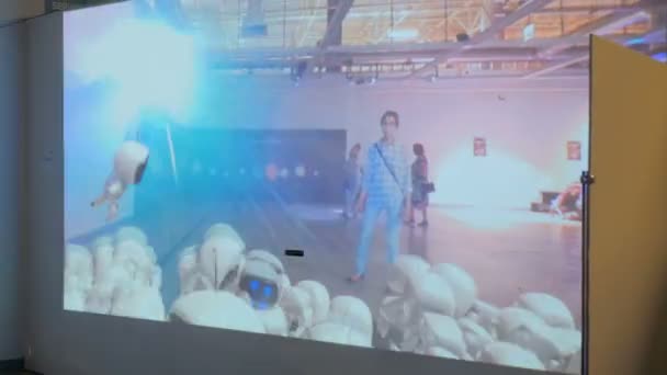 Geniş ekran artırılmış gerçeklik deneyimi — Stok video