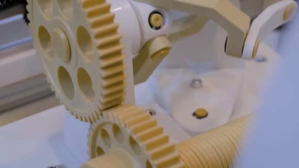 Rotação do sistema de rodas de engrenagem - close-up — Vídeo de Stock