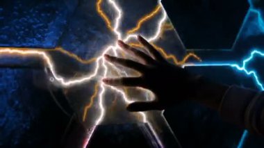 Plazma panel ekran dokunaklı kadın