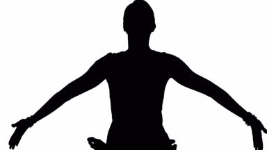 Lotus yogada oturan genç kadın poz pratik meditasyon parça mat