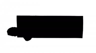 Vücut germe, kamera parça mat bakarak genç kadın