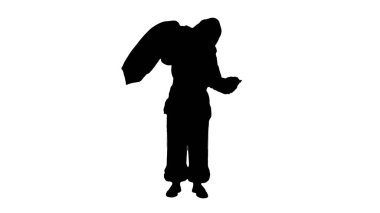 Siluet gerçek Noel Baba büyük çanta hediye tam taşıyor 