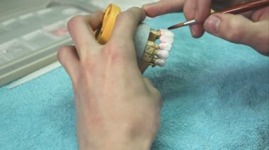 Diş hekimi hazırlamak insan çene modeli