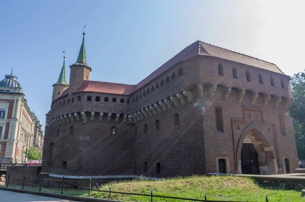 Krakow Güçlendirilmiş Barbican Barbakan Ileri Karakol Bir Kez Şehir Duvarlarının — Stok fotoğraf