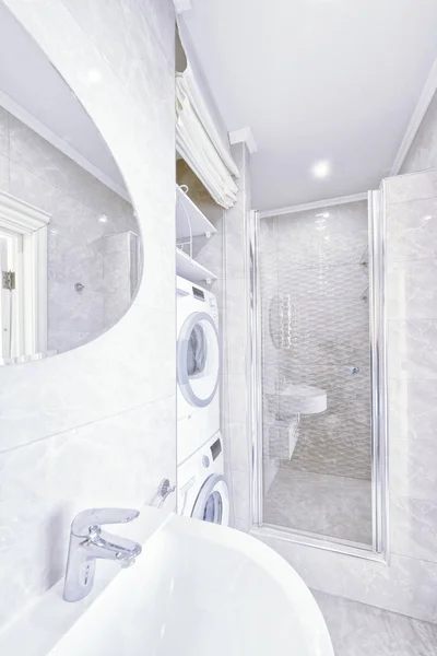 Das Innere Des Badezimmers Weißen Modernen Haus — Stockfoto