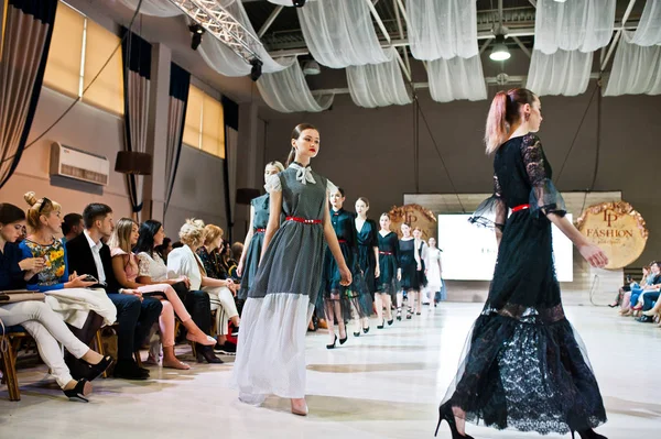 Ternopil Ukraine May 2018 Podolyany Designers Fashion Week Models Walk — Stock Photo, Image