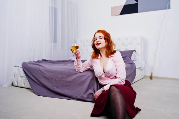 Gorgeous Red Haired Girl Pink Blouse Red Skirt Glass Wine — Stock Photo, Image