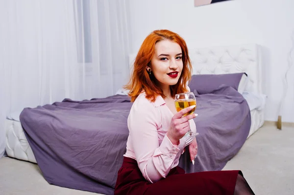 Gorgeous Red Haired Girl Pink Blouse Red Skirt Glass Wine — Stock Photo, Image