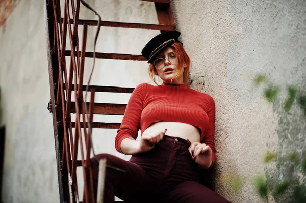 Redhaired Seksi Kız Açık Moda Portre Model Çekici Baştan Çıkarma — Stok fotoğraf