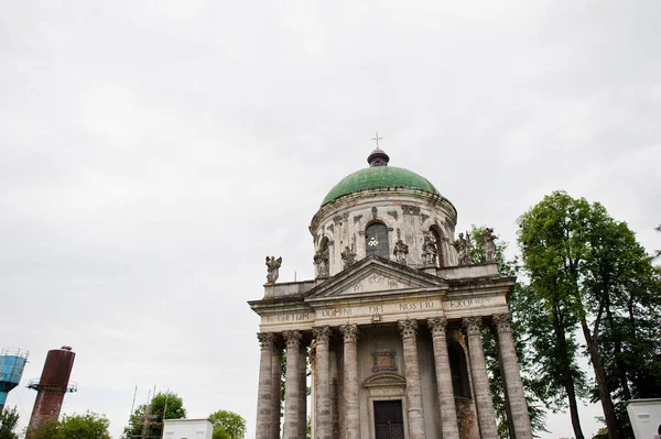 ゾーロチウ ウクライナ 2018 古い礼拝堂やバロック様式の教会 — ストック写真