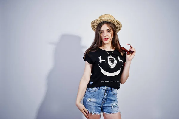 Portrait Attractive Girl Black Shirt Saying Lol Denim Shorts Hat — Stock Photo, Image