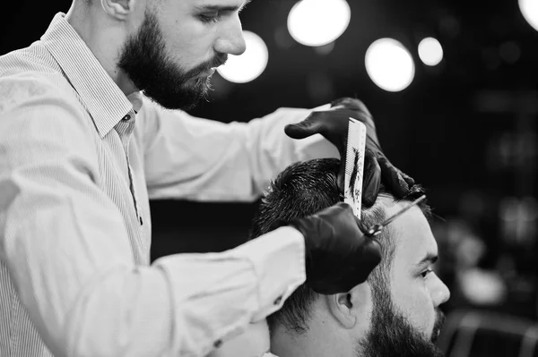 Handsome Bearded Man Barbershop Barber Work — Stock Photo, Image