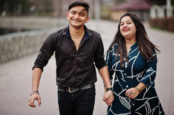 Love Story Indian Couple Posed Outdoor — Stock Photo, Image