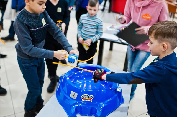 Kiev Ucrânia Janeiro 2018 Torneio Spinning Tops Beyblade Conhecido Japão — Fotografia de Stock