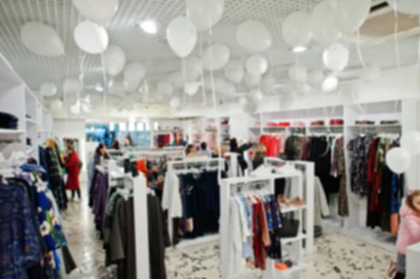 Giyim Mağazası butik bulanık veya defocused arka plan. — Stok fotoğraf