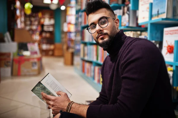 Tall smart arab student man, wear on violet turtleneck and eyegl — Stock Photo, Image