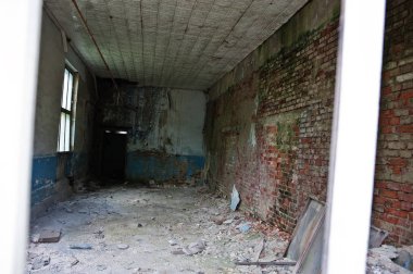 Eski bir terk edilmiş fabrika sanayi iç. 