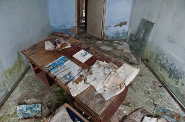 Eski bir terk edilmiş fabrika sanayi iç. 