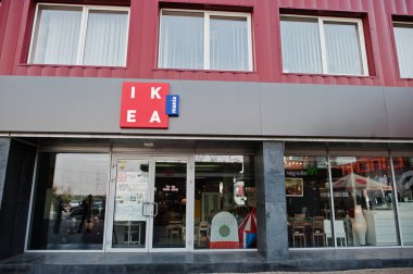 Kiev, Ukrayna - 15 Eylül 2018: Modern alışverişin dış cephesi 