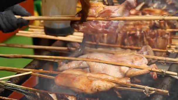 Asian grill on sticks — Stock Video