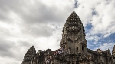 Güzel timelapse Angkor Wat. Geçmişin büyük anıtı ve gelişmiş antik uygarlıklar