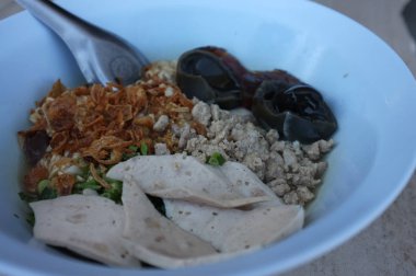 Şehriye kase korunmuş yumurta, Vietnamca sosis ve Sakon Nakhon, Tayland, kıyılmış domuz .