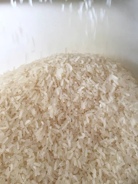 Textura de arroz de cerca. Fondo y textura del arroz natural . —  Fotos de Stock