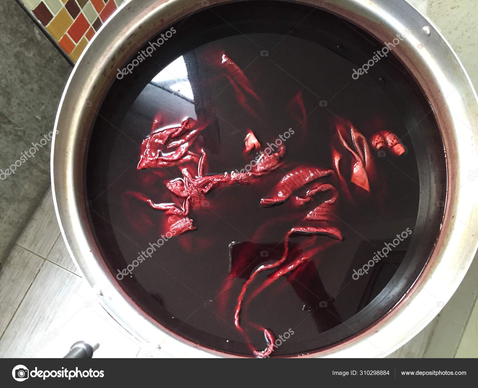 Natural Red And Pink Cotton Dyeing Process For Gum Lac Resin Or Sealing Lac Thailand Stock Photo Image By C Hepjam Hotmail Com