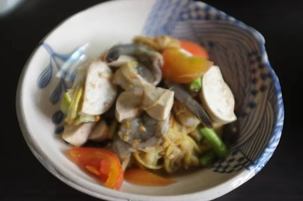 Salada Mamão Com Rolo Porco Vietnamita Camarão Comida Tailandesa — Fotografia de Stock